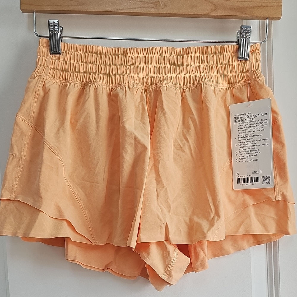 Lululemon Athletica Women's Athletic Shorts in Light Orange